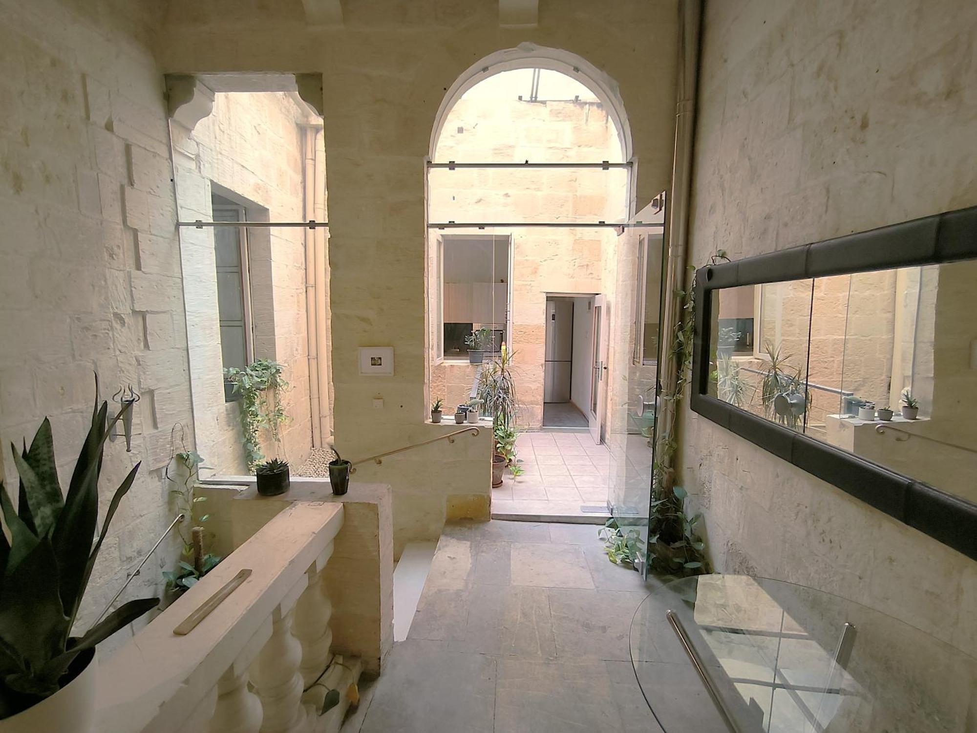 Stunning Valletta 3 Bedroom Town House Luaran gambar