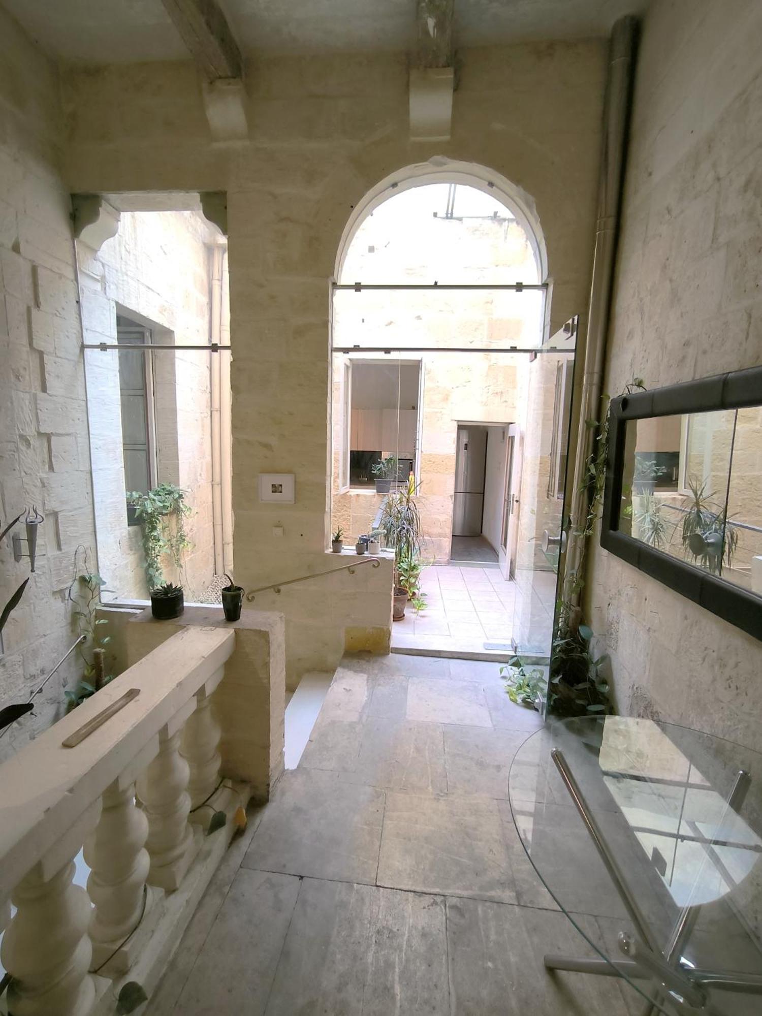 Stunning Valletta 3 Bedroom Town House Luaran gambar